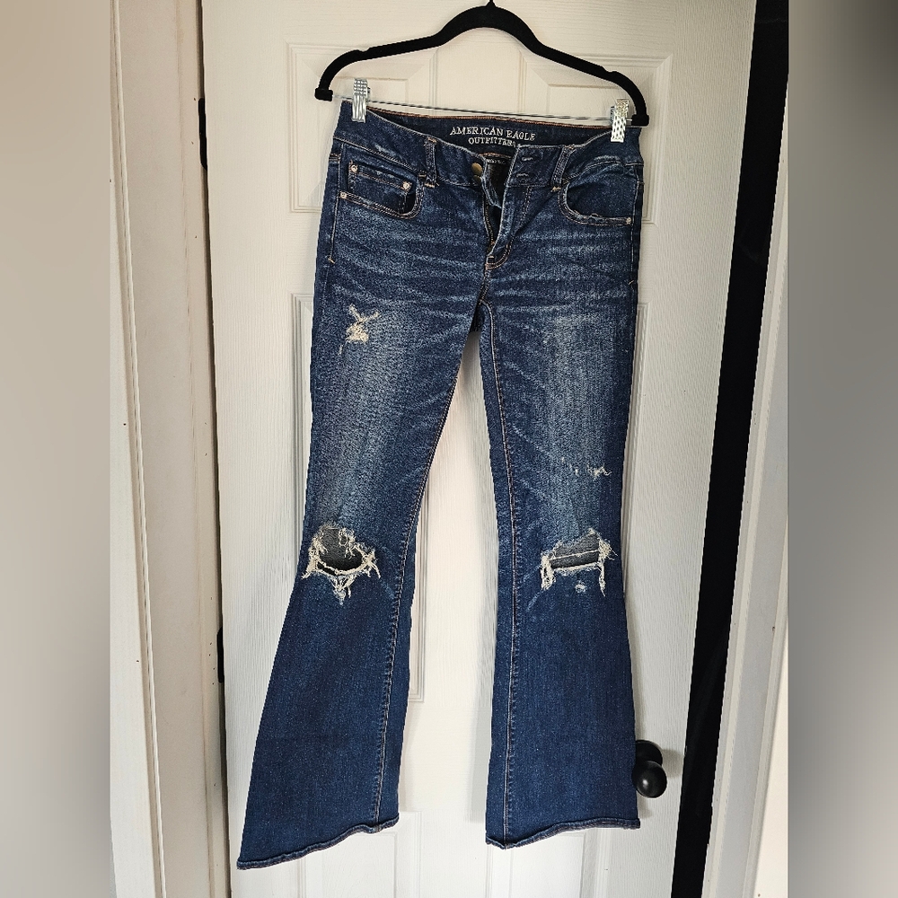 Flare ripped jeans